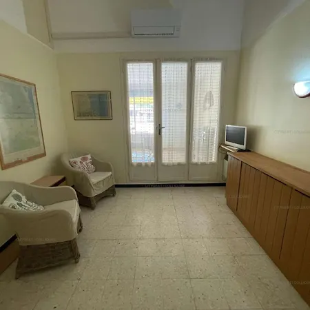 4hd47 2 Climatise- 4 Personnes * كولِيورْ